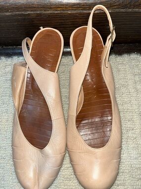 Chie Mihara leather Slingback kitten heels - Nude